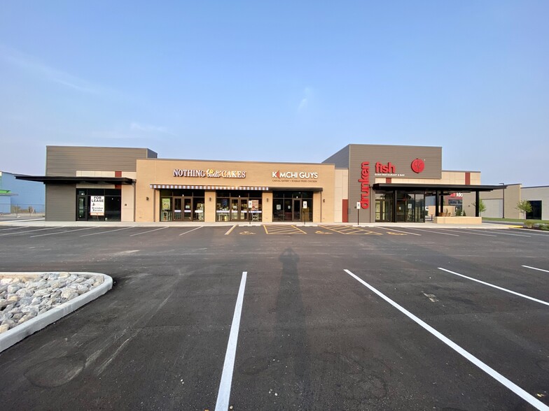 6151 Trace Parkway Dr, Edwardsville, IL for lease - Building Photo - Image 2 of 6