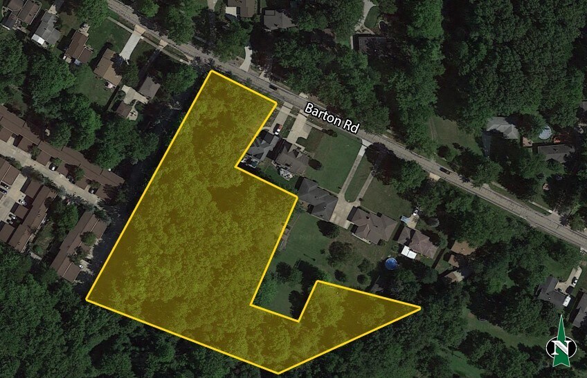 Barton Rd, North Olmsted, OH 44070