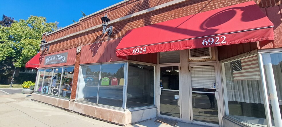 6912-6926 Roosevelt Rd, Oak Park, IL for lease - Building Photo - Image 2 of 4