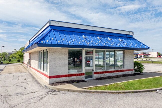 More details for 6671 Pearl Rd, Cleveland, OH - Retail for Sale