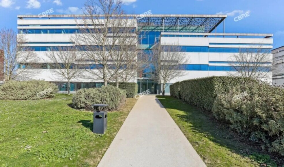 Office in Balma for lease - Building Photo - Image 2 of 8