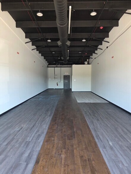 10971 Highway 92, Woodstock, GA for lease - Building Photo - Image 2 of 7