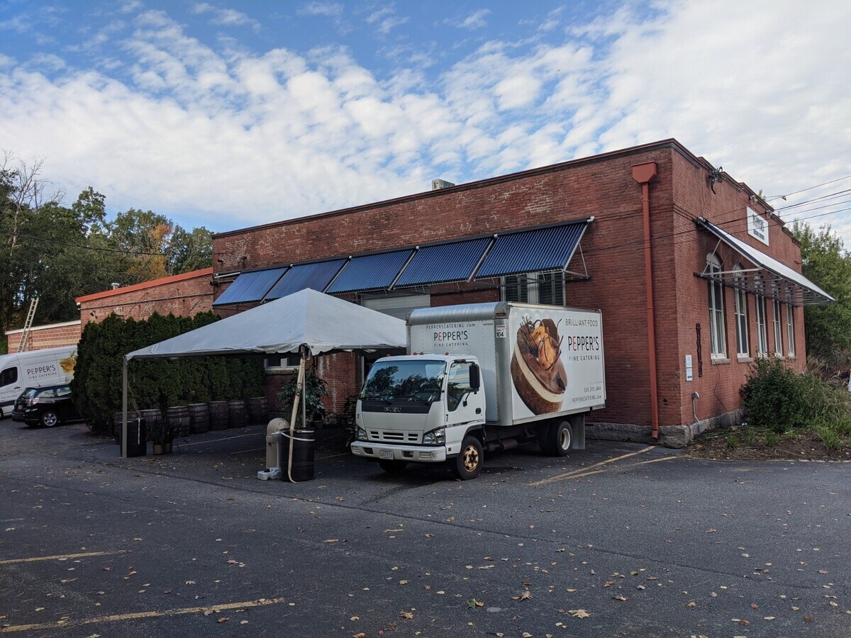 43 Hudson St, Northborough, MA 01532