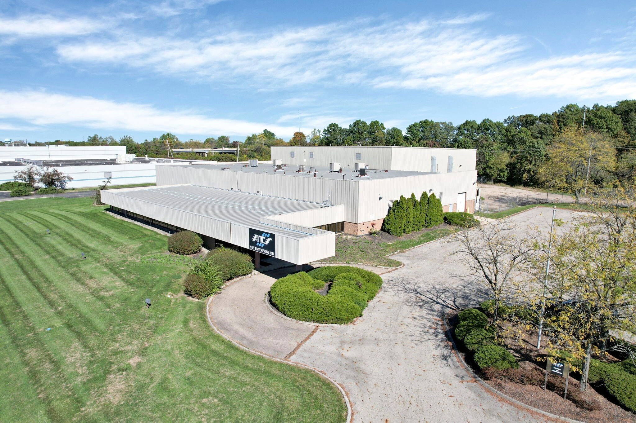535 Enterprise Dr, Lewis Center, OH for sale Building Photo- Image 1 of 11