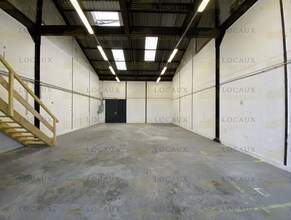 Flex in Bezons for lease Interior Photo- Image 2 of 3