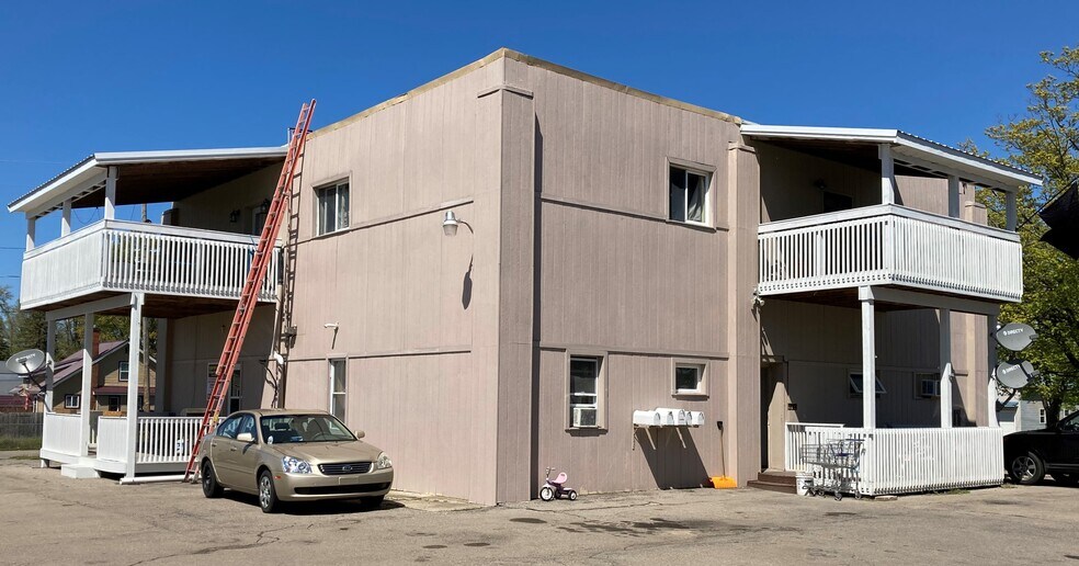 59 Maple Ave, Sodus, NY for sale - Primary Photo - Image 1 of 28