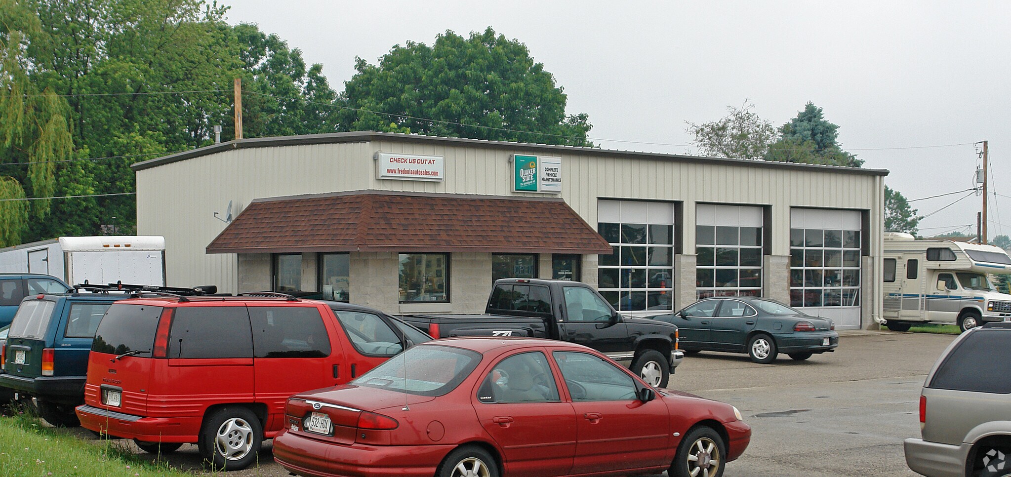 241 Highland Dr, Fredonia, WI 53021