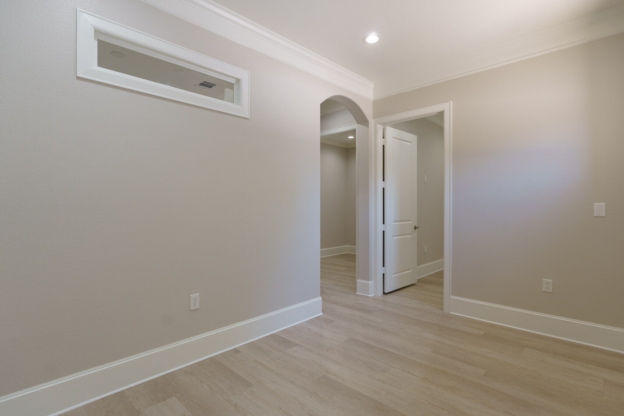 12410 Spring Cypress Rd, Tomball, TX for lease Interior Photo- Image 1 of 18