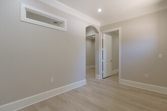 12410 Spring Cypress Rd, Tomball, TX for lease Interior Photo- Image 1 of 18