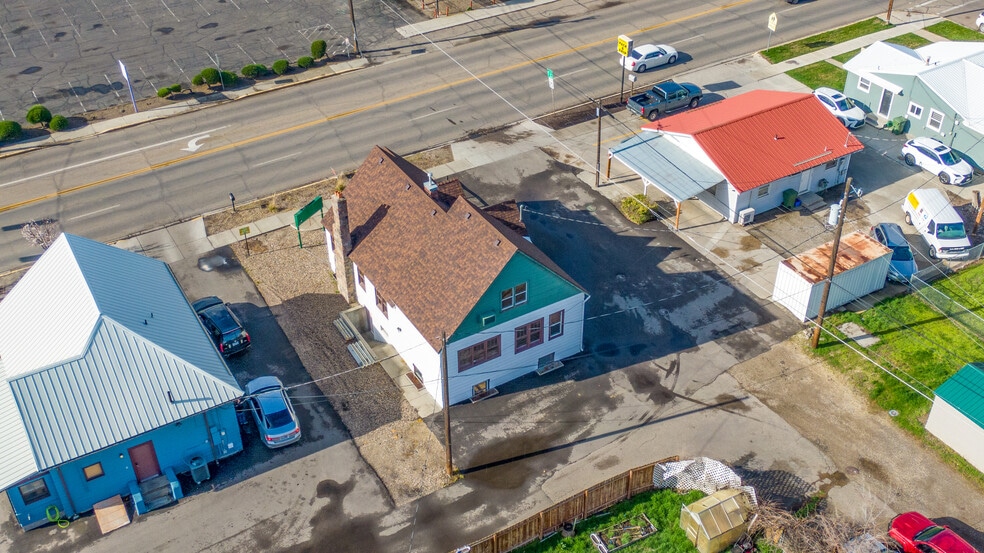 235 W Idaho Ave, Ontario, OR for sale - Building Photo - Image 1 of 41