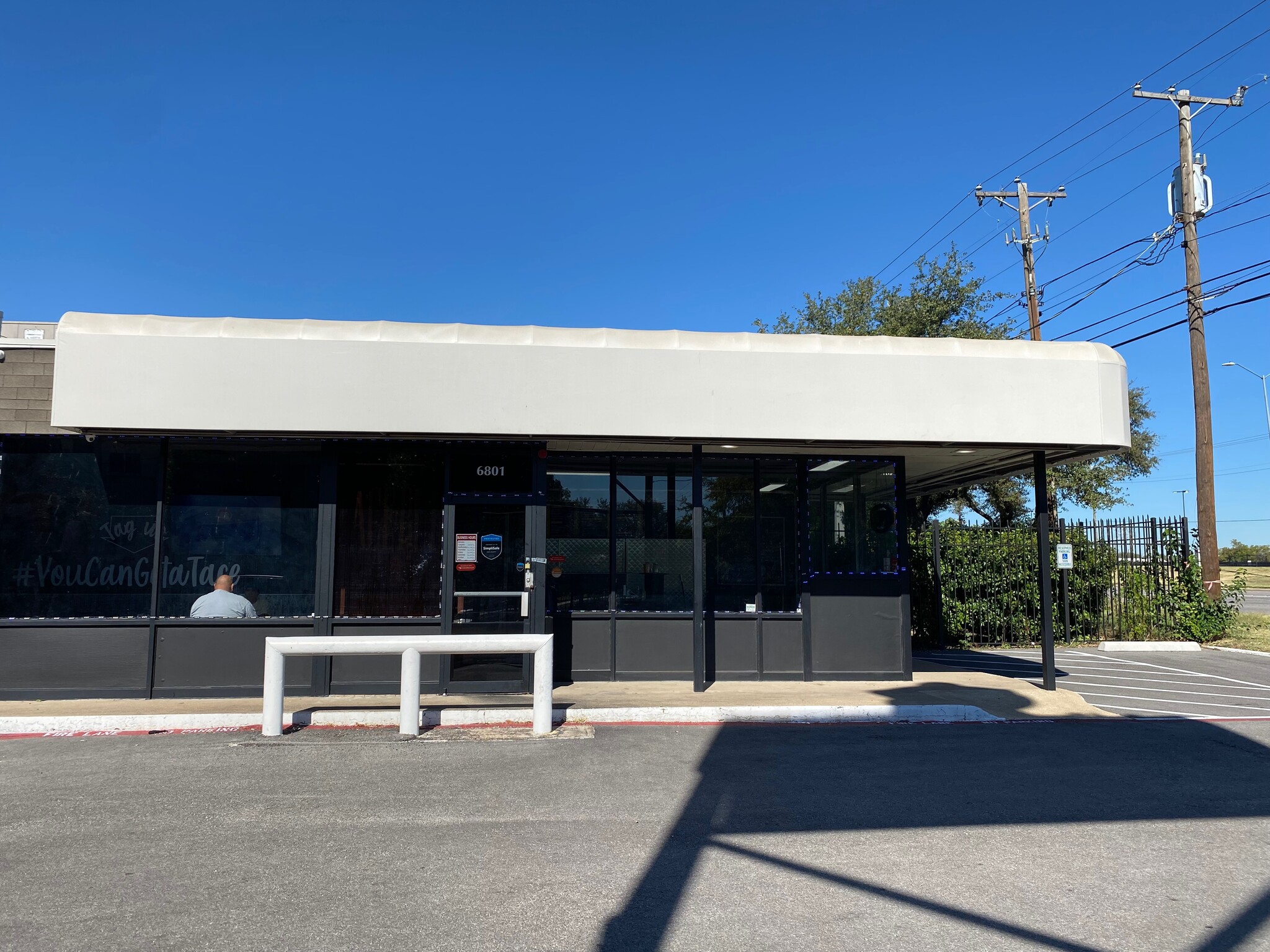 6801 Harry Hines Blvd, Dallas, TX 75235 - Retail for Sale | LoopNet