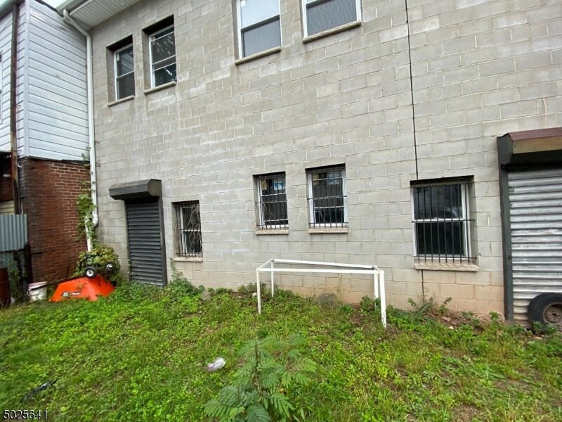 710 Chancellor Ave, Irvington, NJ for sale Primary Photo- Image 1 of 1