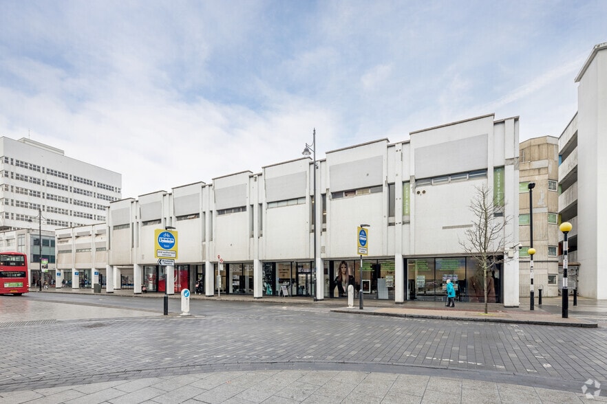 Liberty Shopping Centre, Romford for lease - Building Photo - Image 3 of 14