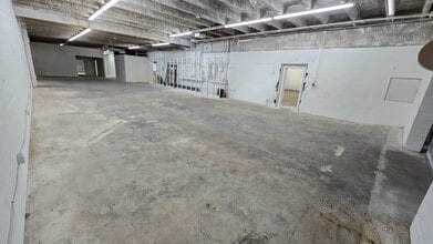 1409 Robinson Rd, Old Hickory, TN for lease Interior Photo- Image 2 of 10