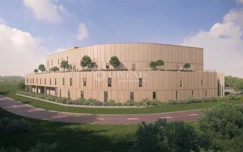 Flex in Valenton for sale - Building Photo - Image 2 of 5