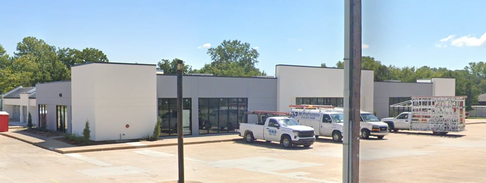 2005 S Elm Pl, Broken Arrow, OK for lease - Building Photo - Image 1 of 9