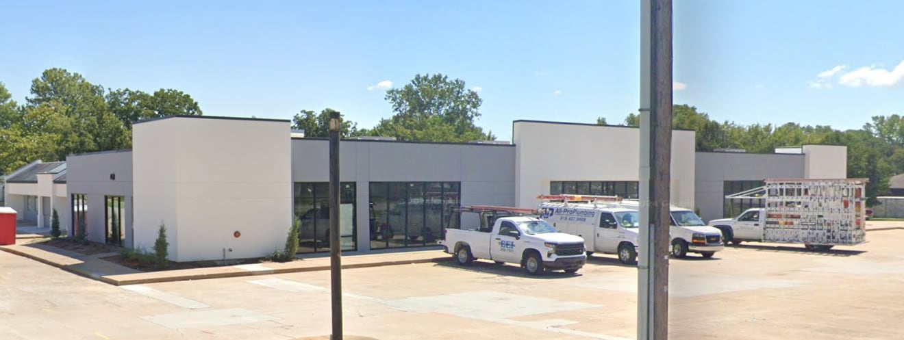 2005 S Elm Pl, Broken Arrow, OK for lease Building Photo- Image 1 of 10