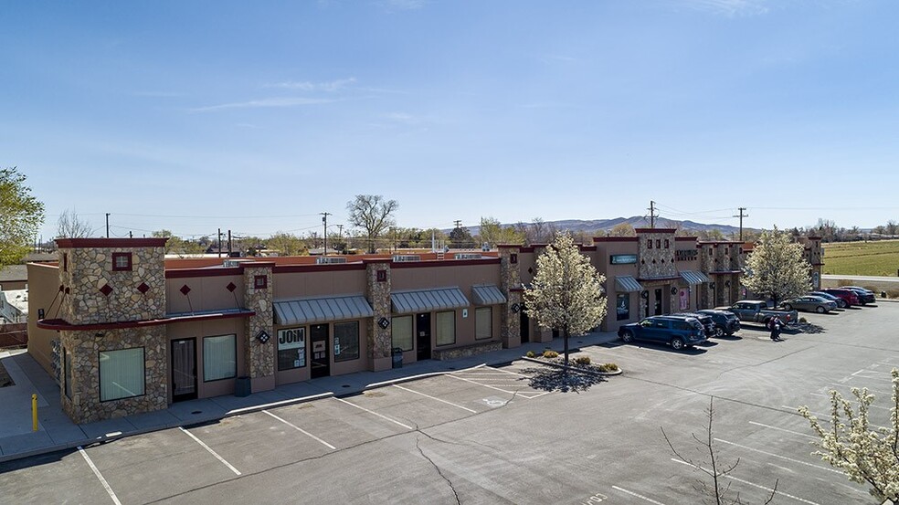 460 W Main St, Fernley, NV for sale - Building Photo - Image 1 of 1