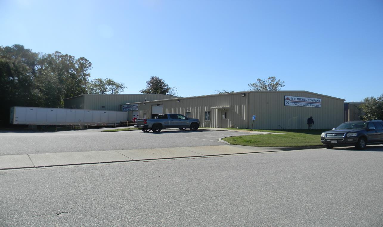 2609 Dean Dr, Virginia Beach, VA for lease Building Photo- Image 1 of 15