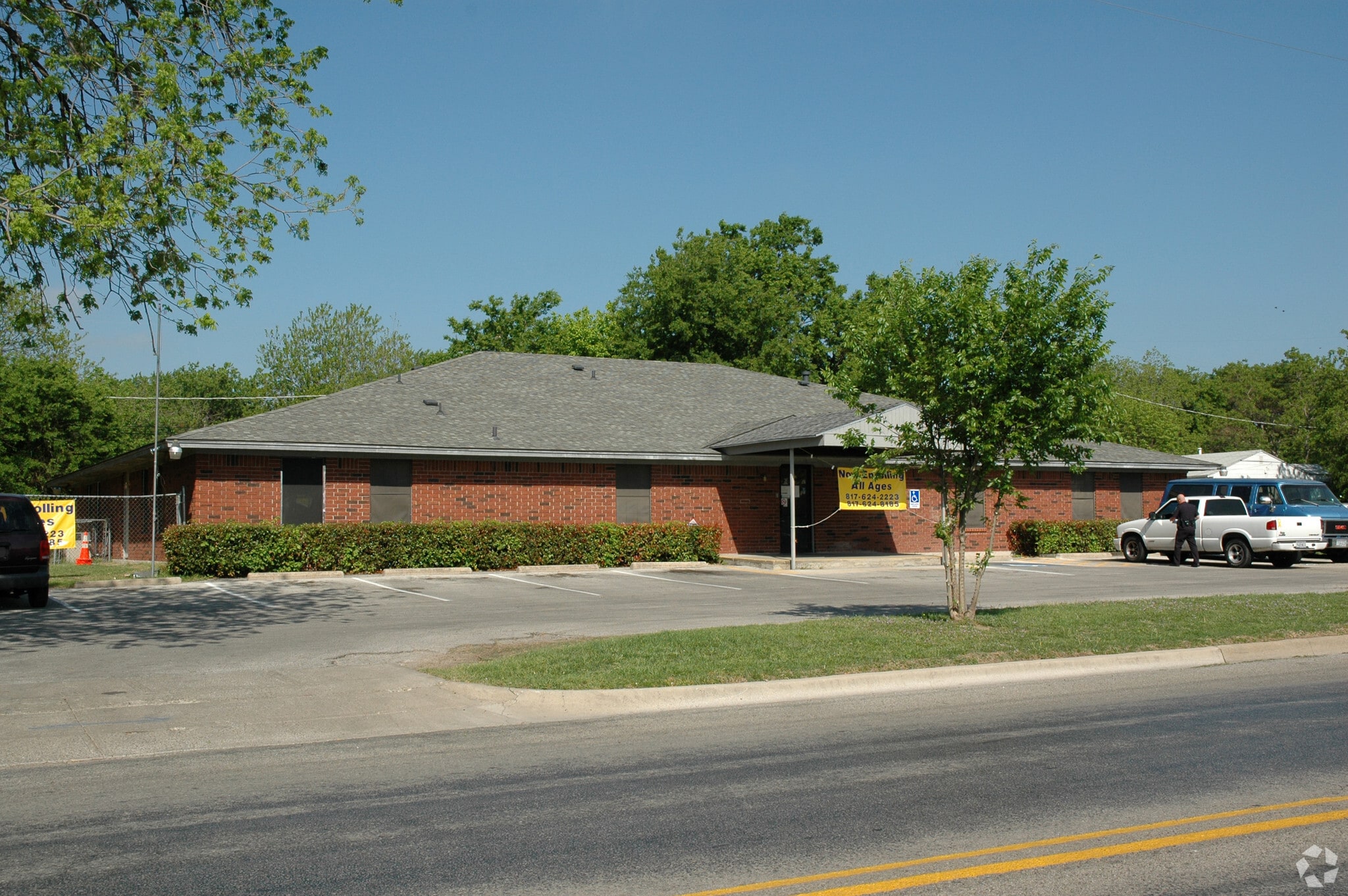 1125 Roberts Cut Off Rd, River Oaks, TX for sale Primary Photo- Image 1 of 14