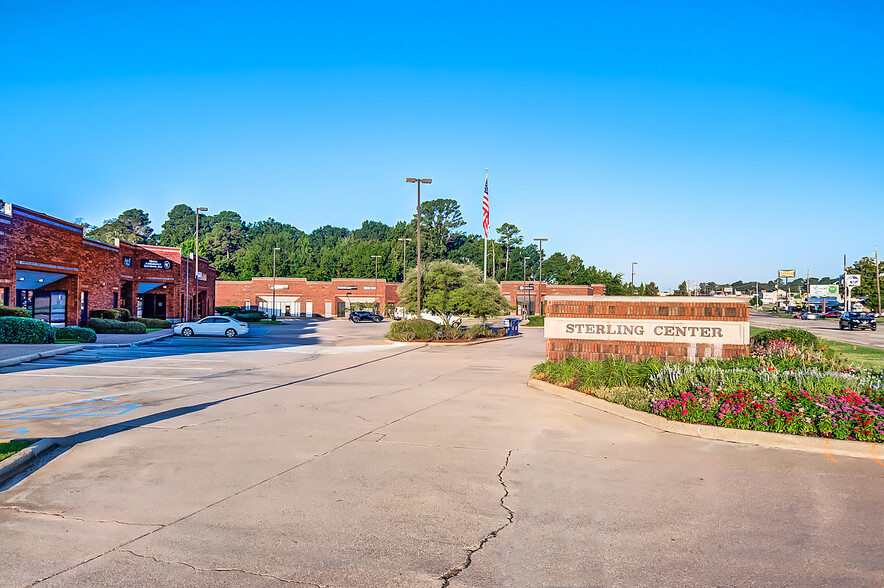 2533 Bert Kouns Industrial Loop, Shreveport, LA for lease - Building Photo - Image 2 of 7