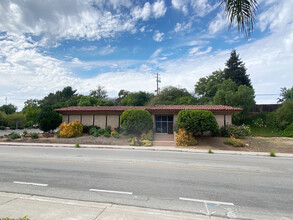 4860 Calle Real, Santa Barbara, CA for lease Building Photo- Image 1 of 8