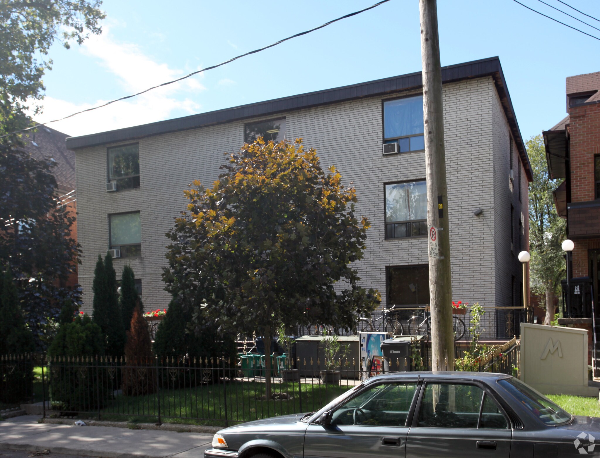22 Maynard Ave, Toronto, ON for sale Primary Photo- Image 1 of 1