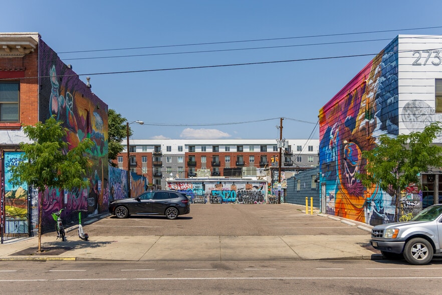 2737 Larimer St, Denver, CO for lease - Building Photo - Image 3 of 19