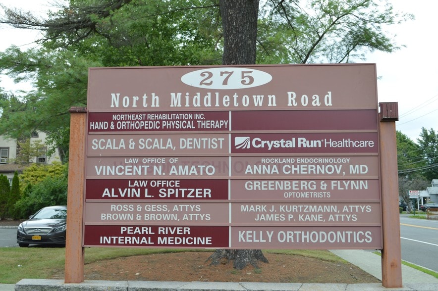 275 N Middletown Rd, Pearl River, NY for sale - Building Photo - Image 1 of 1