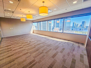 301 W Bay St, Jacksonville, FL for lease Interior Photo- Image 2 of 7