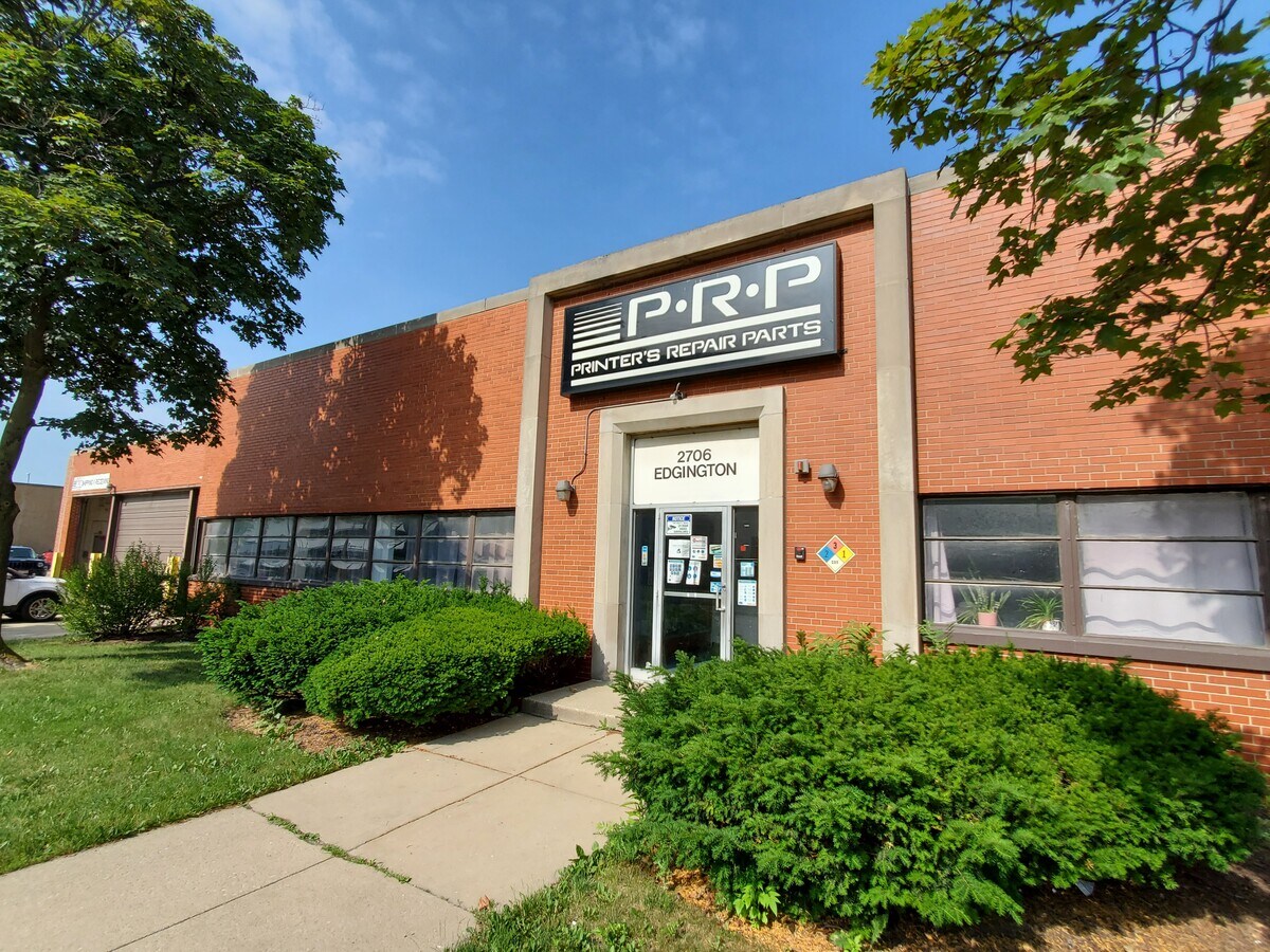 2706 Edgington St, Franklin Park, IL 60131