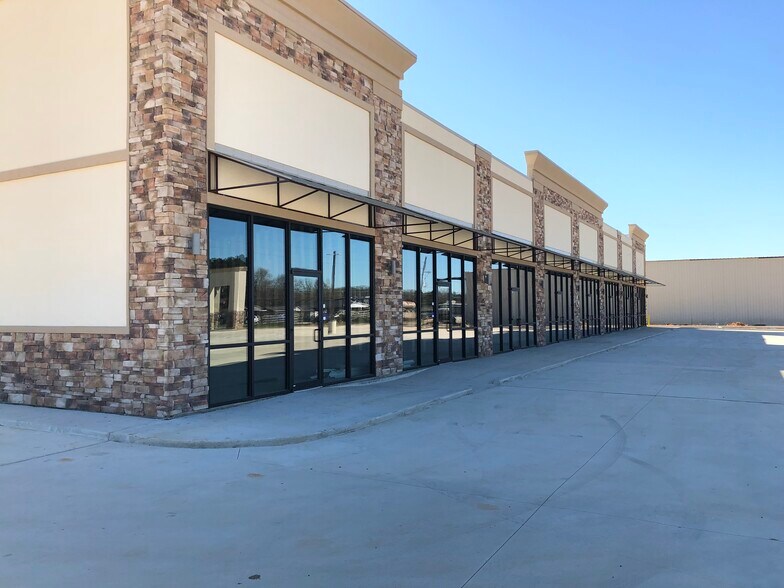 11731 Mansfield Rd, Keithville, LA for sale - Building Photo - Image 1 of 1