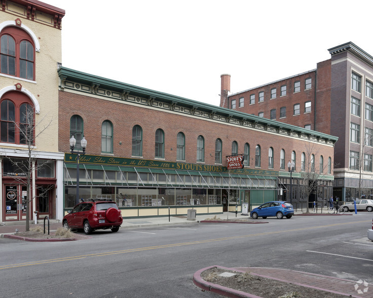 318-334 Massachusetts Ave, Indianapolis, IN for lease - Primary Photo - Image 1 of 7