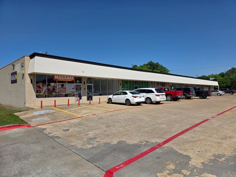 701 Military Pky, Mesquite, TX for lease - Building Photo - Image 2 of 4