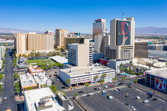 302 E Carson Ave, Las Vegas, NV - aerial  map view