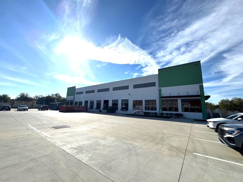 6770 Curtis St, Orlando, FL for lease - Primary Photo - Image 1 of 1