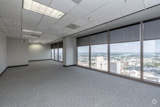 425 W Capitol Ave, Little Rock, AR for lease Interior Photo- Image 2 of 3