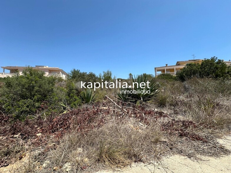 Land in San Cristóbal de La Laguna, Santa Cruz de Tenerife for sale - Building Photo - Image 2 of 5