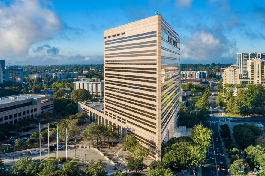 600 E 4Th St, Charlotte, NC 28202 - APN/Parcel ID: 125-026-01