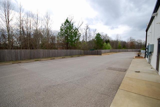 1348 Union University Dr, Jackson, TN for lease - Building Photo - Image 3 of 16