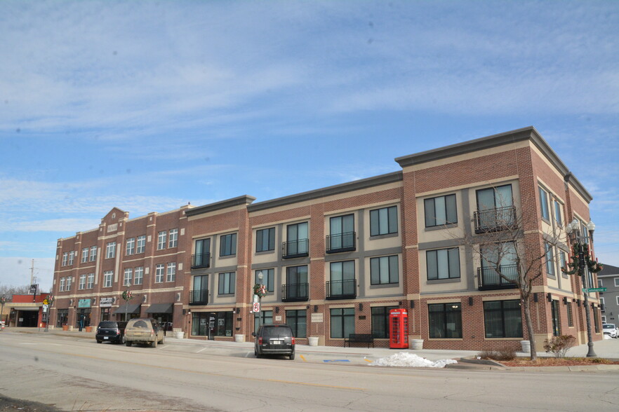 1114 Commercial St, Emporia, KS for sale - Building Photo - Image 1 of 1