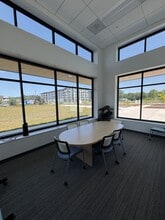 5051 SW Western Ave, Beaverton, OR for sale Building Photo- Image 2 of 3