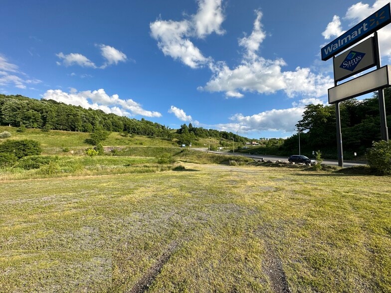 00 Chaplin, Morgantown, WV for sale - Other - Image 1 of 27