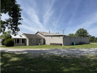 More details for 200 W Buchanan St, Carlinville, IL - Industrial for Sale