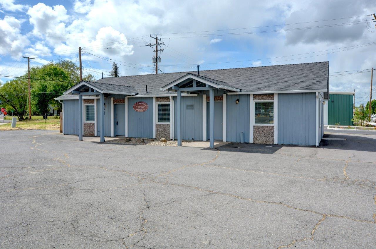 200 W Barnett Rd, Medford, OR for sale Primary Photo- Image 1 of 1