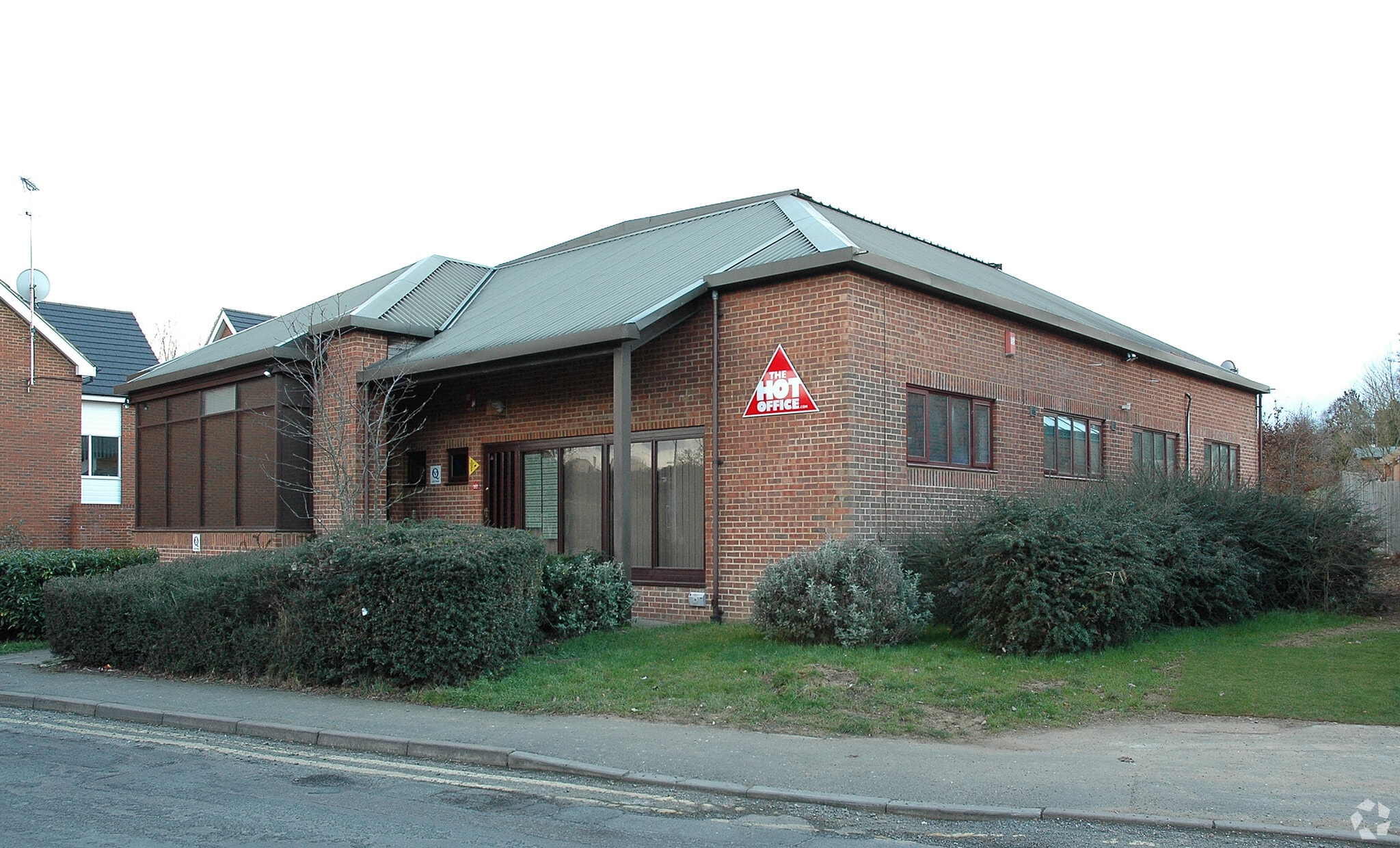 Roundwood Ln, Harpenden for sale Primary Photo- Image 1 of 1