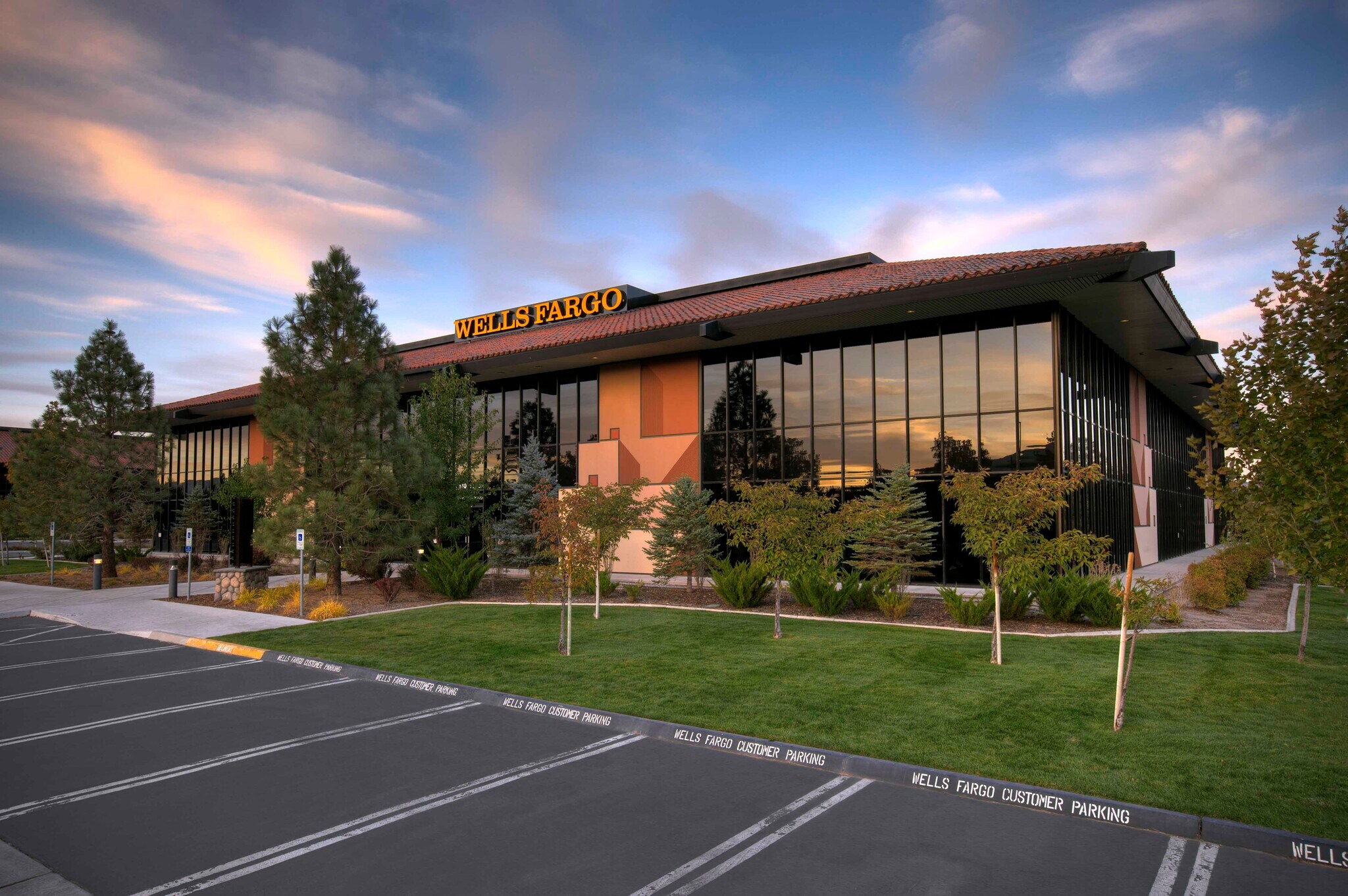 5340 Kietzke Ln, Reno, NV for lease Building Photo- Image 1 of 4