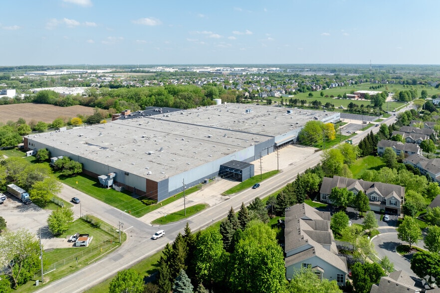1717 Gifford Rd, Elgin, IL for lease - Aerial - Image 3 of 6