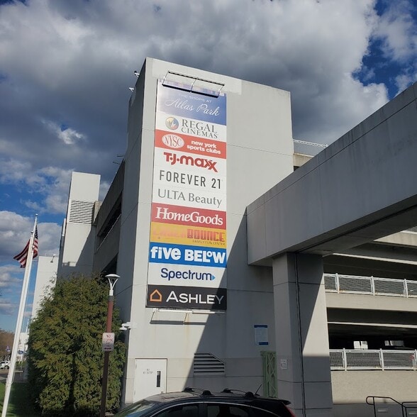 8000 Cooper Ave, Glendale, NY for lease - Building Photo - Image 2 of 12