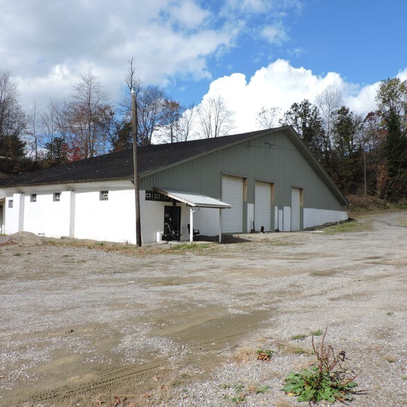 110 Block Ln, Chicora, PA for sale - Building Photo - Image 1 of 1
